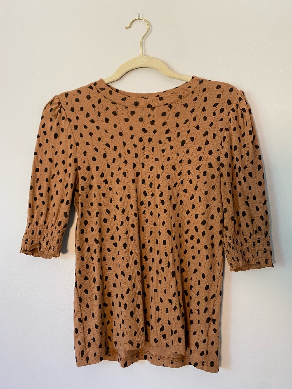 Lucky Brand Camel brown & Black abstract Polka Dot 3/4 Sleeve Knit Top